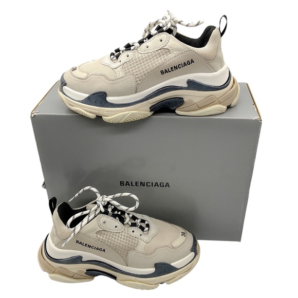 BALENCIAGA BEIGE / BLACK MESH AND HONEYCOMB MESH WOMEN'S TRIPLE S SNEAKERS - Picture 8 of 9